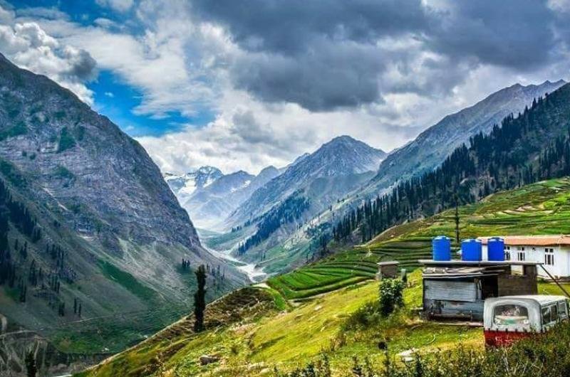 4 Days tour to Naran