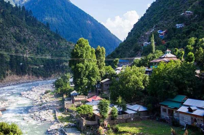5 Days Tour to Neelum Valley, Sharda, Kel & Arang Kel