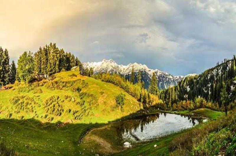 6 Days tour to Naran, Shogran, Siri Payee, Lalazar And Babusar Top