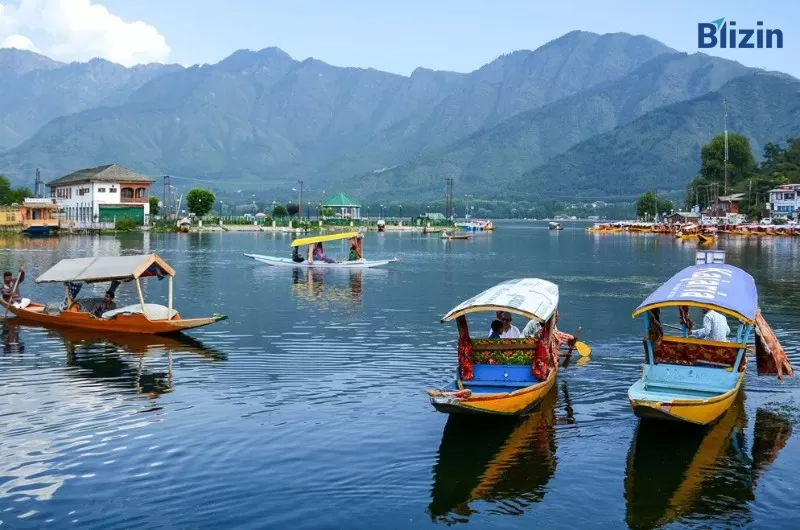 7 Days, 6 NIghts Top Destinations Kashmir Tour Package