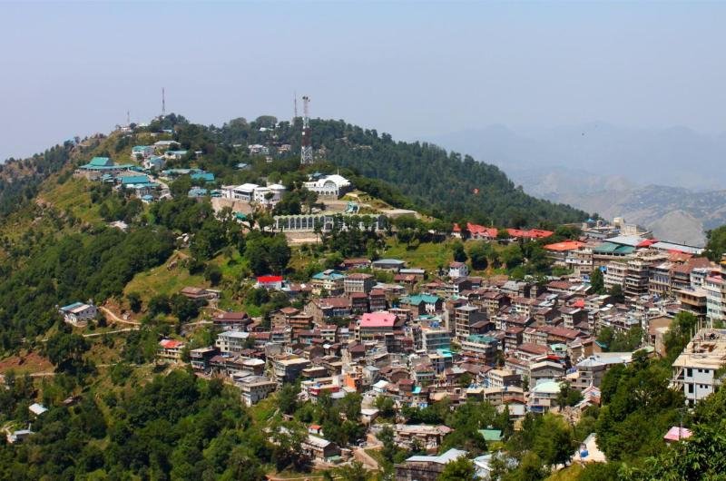 7 Days Tour to Murree.